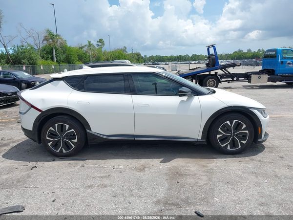 2022 KIA EV6 WIND