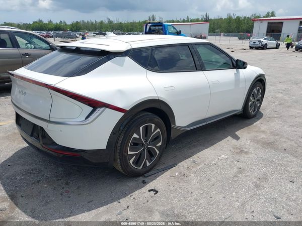 2022 KIA EV6 WIND