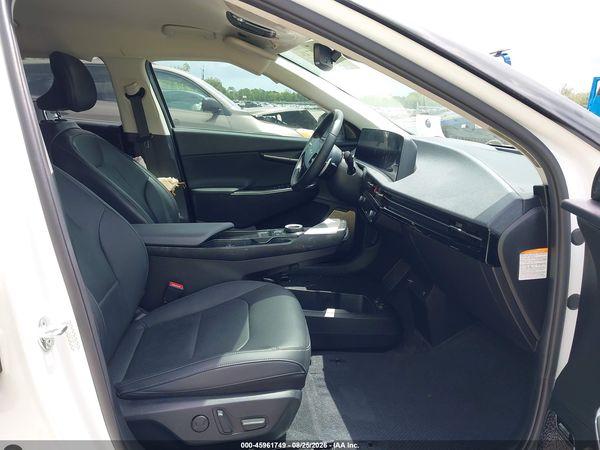 2022 KIA EV6 WIND