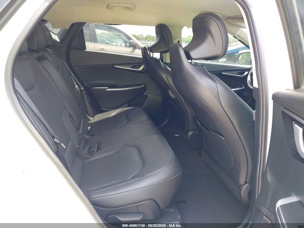 2022 KIA EV6 WIND