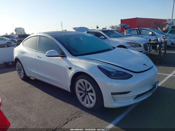 2022 TESLA MODEL 3 REAR-WHEEL DRIVE — I1