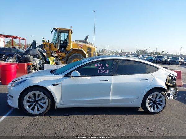 2022 TESLA MODEL 3 REAR-WHEEL DRIVE — I117