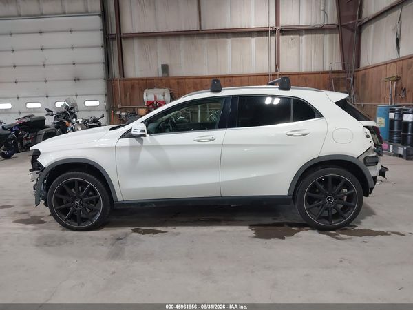 2015 MERCEDES-BENZ GLA 250 4MATIC