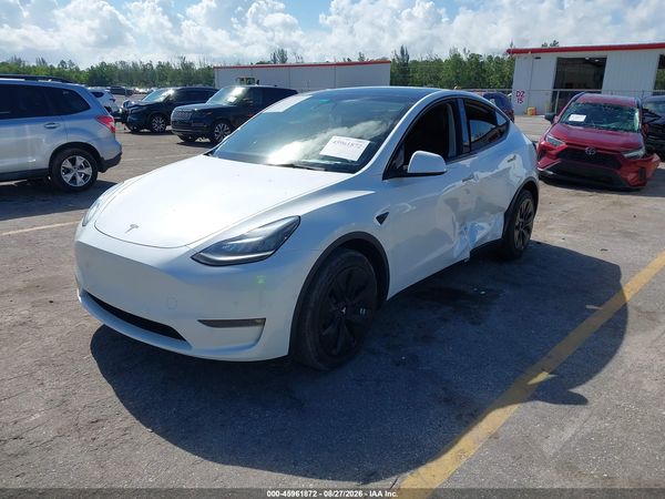 2021 TESLA MODEL Y — I2