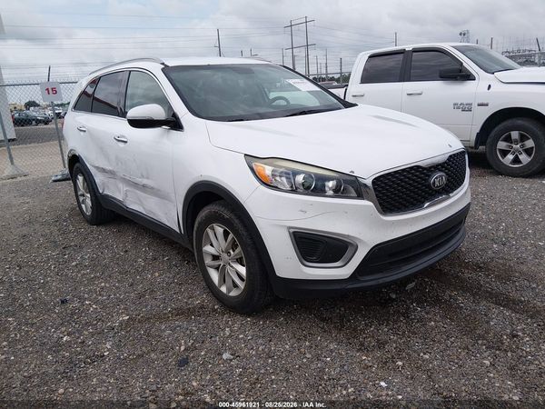 2016 KIA SORENTO 2.4L LX — I1