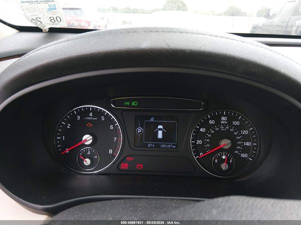 2016 KIA SORENTO 2.4L LX — I7
