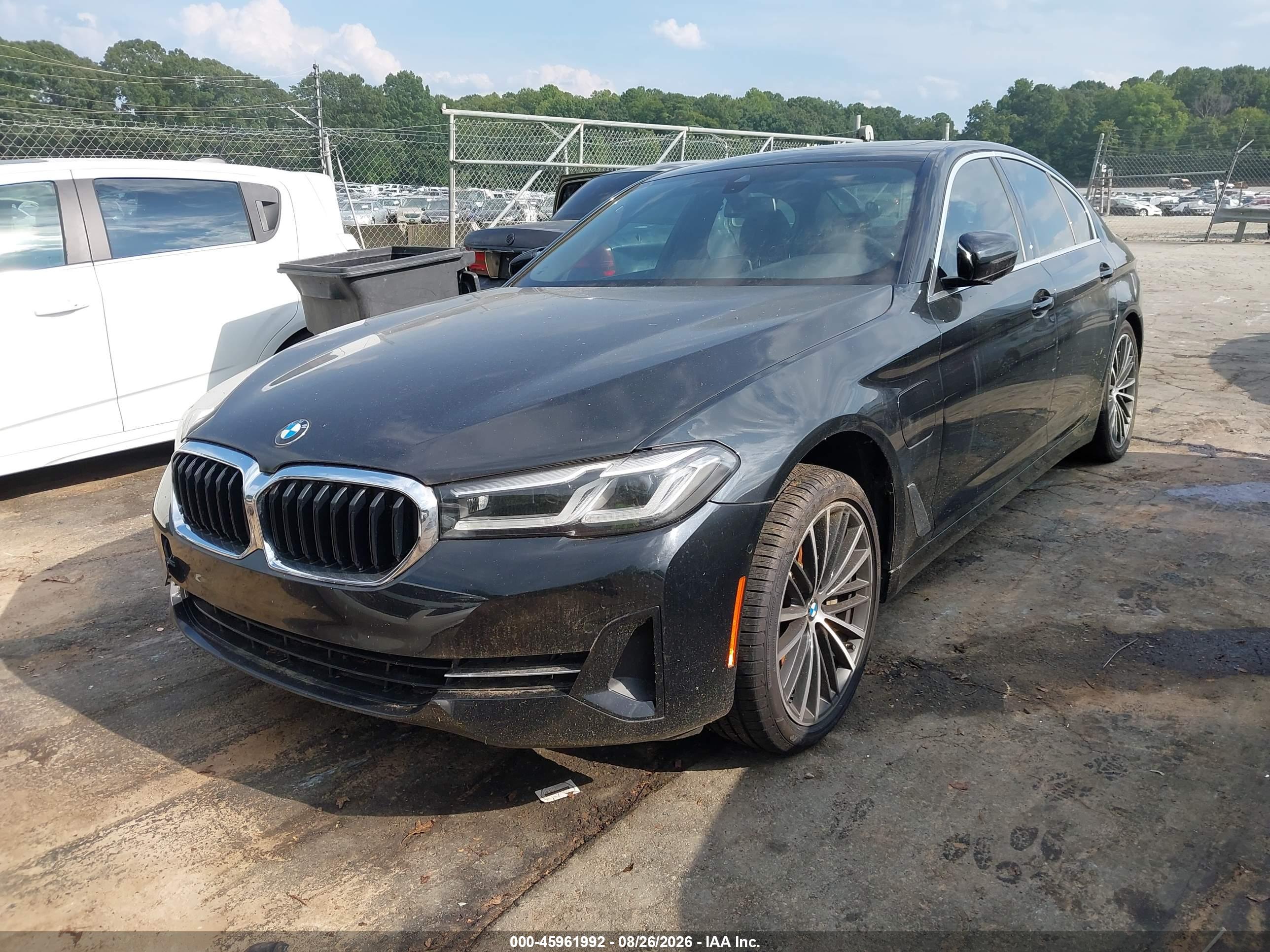 2021 BMW 530E — I2
