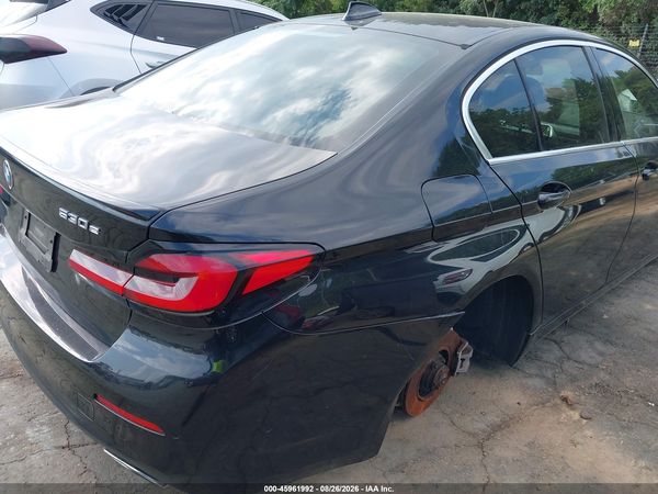 2021 BMW 530E — I6