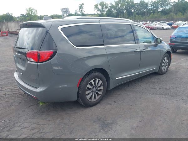 2020 CHRYSLER PACIFICA — I4