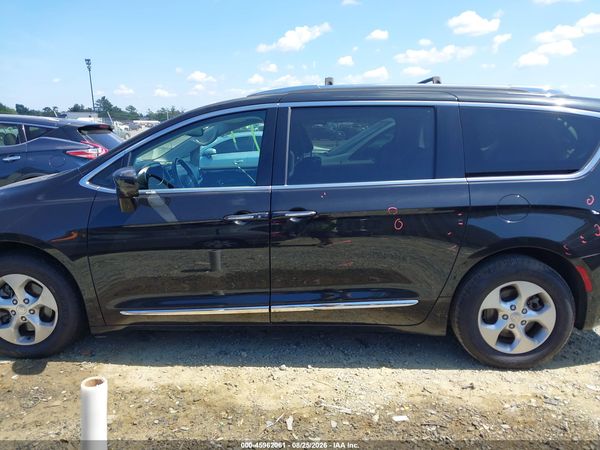 2017 CHRYSLER PACIFICA TOURING-L PLUS