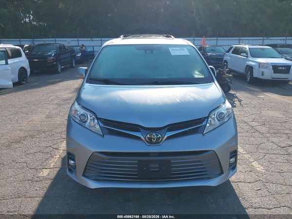 2020 TOYOTA SIENNA XLE — I115