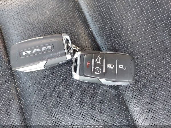 2023 RAM 1500 LARAMIE  4X4 5'7 BOX