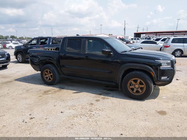 2025 NISSAN FRONTIER PRO-4X 4X4