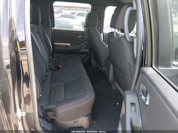 2025 NISSAN FRONTIER PRO-4X 4X4