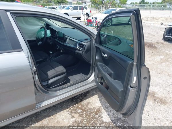 2022 KIA RIO S