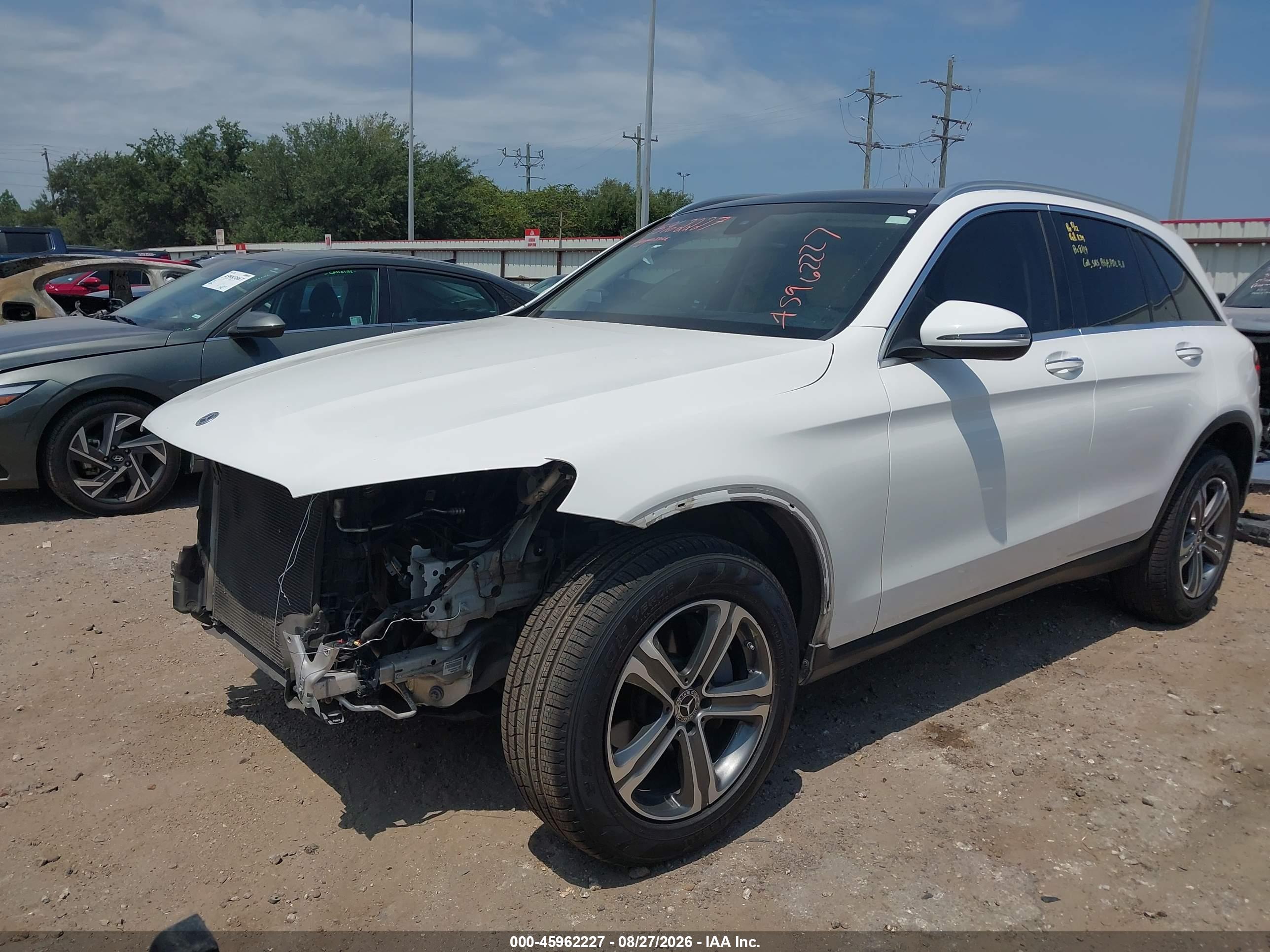 2021 MERCEDES-BENZ GLC 300 SUV — I2