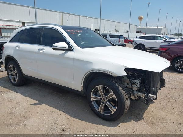2021 MERCEDES-BENZ GLC 300 SUV — I1