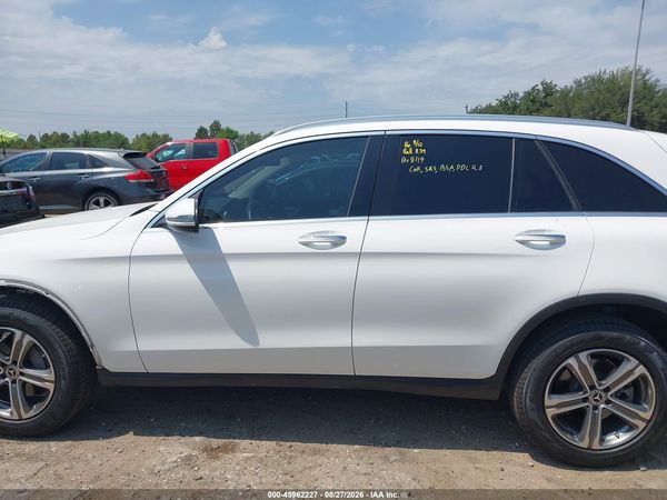 2021 MERCEDES-BENZ GLC 300 SUV — I117