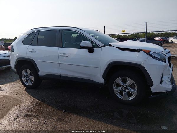 2020 TOYOTA RAV4 XLE — I116
