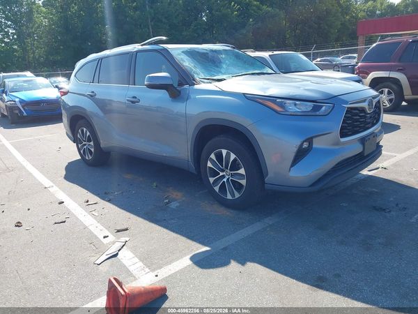 2020 TOYOTA HIGHLANDER XLE