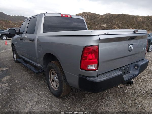 2020 RAM 1500 CLASSIC TRADESMAN  4X4 5'7 BOX