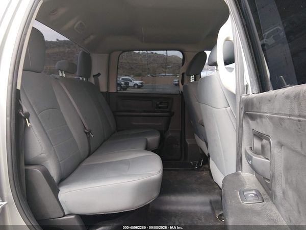2020 RAM 1500 CLASSIC TRADESMAN  4X4 5'7 BOX