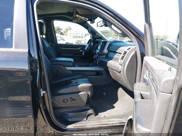 2019 RAM 1500 SPORT