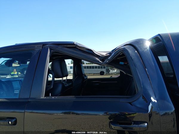 2019 RAM 1500 SPORT
