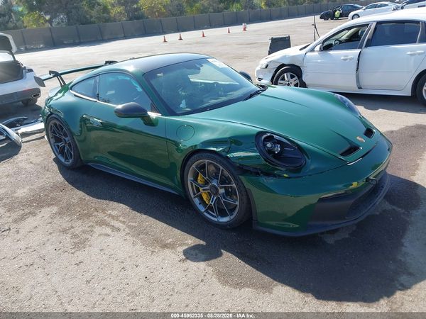 2022 PORSCHE 911 — I1