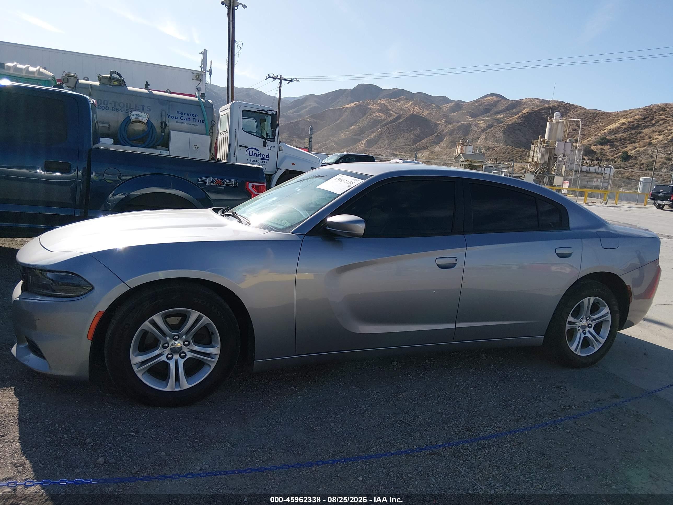2018 DODGE CHARGER SXT RWD