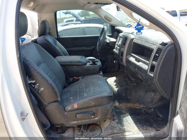 2023 RAM 1500 CLASSIC TRADESMAN  4X2 8' BOX — I5