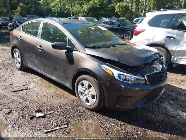 2018 KIA FORTE LX