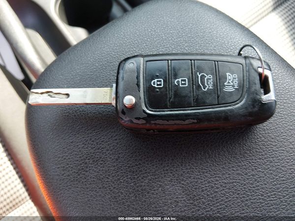 2020 HYUNDAI KONA SE — I11