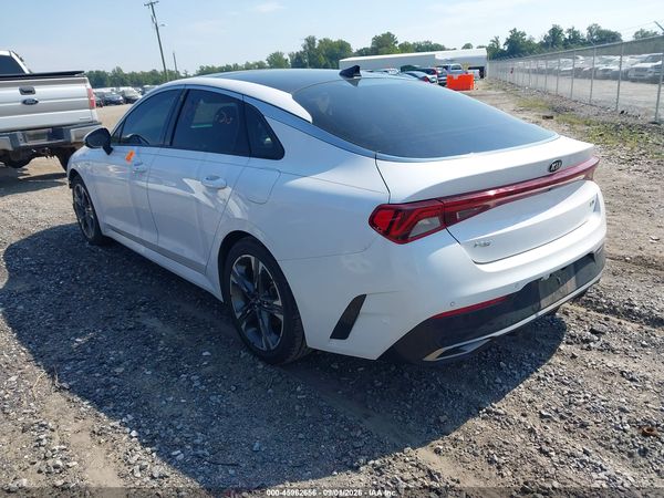 2021 KIA K5 EX — I3