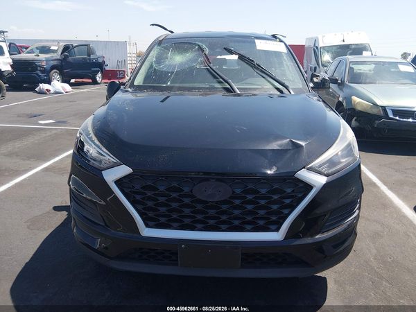 2021 HYUNDAI TUCSON SE