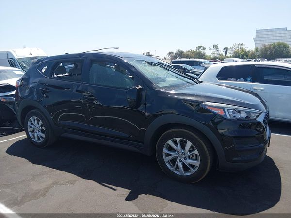 2021 HYUNDAI TUCSON SE