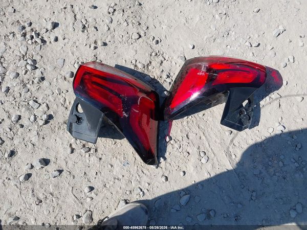2023 CHEVROLET EQUINOX FWD LT — I13