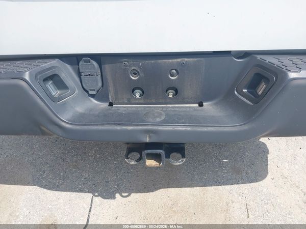 2017 RAM 1500 TRADESMAN  4X4 5'7 BOX — I6