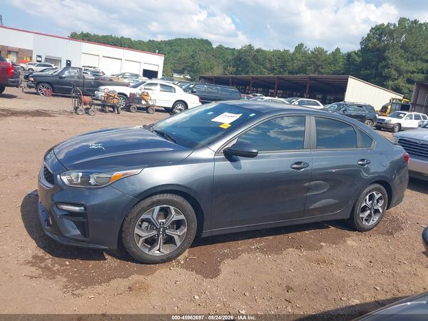2021 KIA FORTE LXS — I117