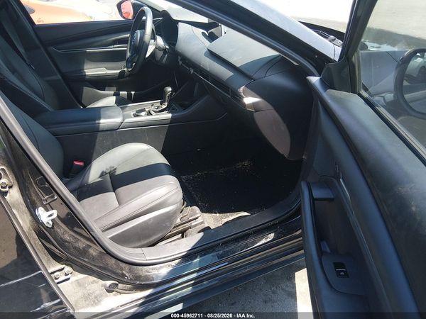 2022 MAZDA MAZDA3 SELECT