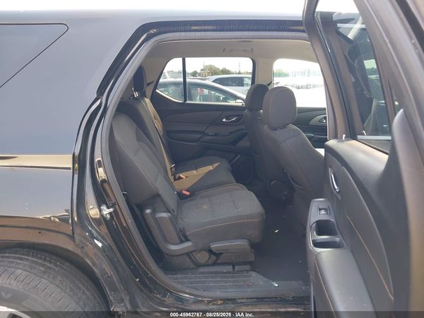 2018 CHEVROLET TRAVERSE LS — I8