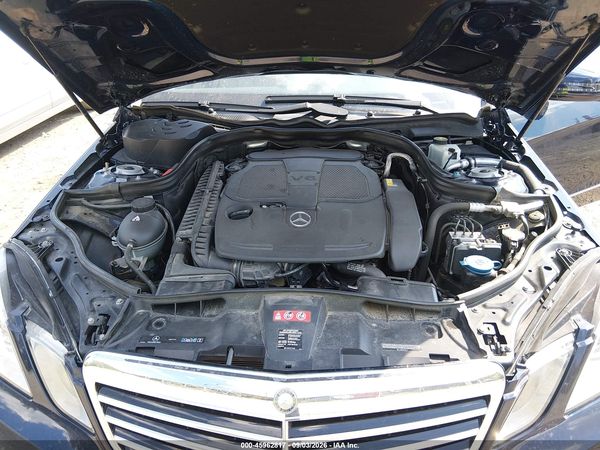 2012 MERCEDES-BENZ E 350 4MATIC — I10
