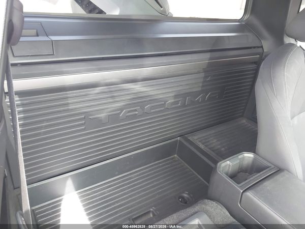 2025 TOYOTA TACOMA SR — I8