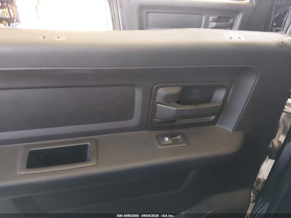 2020 RAM 1500 CLASSIC Tradesman, ST