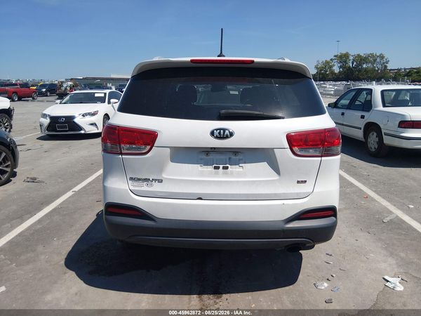 2017 KIA SORENTO 2.4L LX