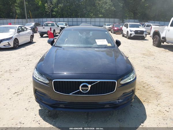 2018 VOLVO S90 T5 MOMENTUM