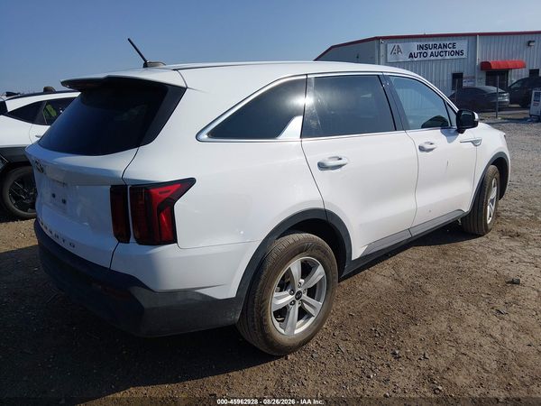 2021 KIA SORENTO LX — I4