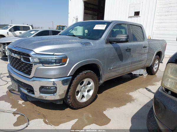 2025 RAM 1500 BIG HORN  4X4 6'4 BOX