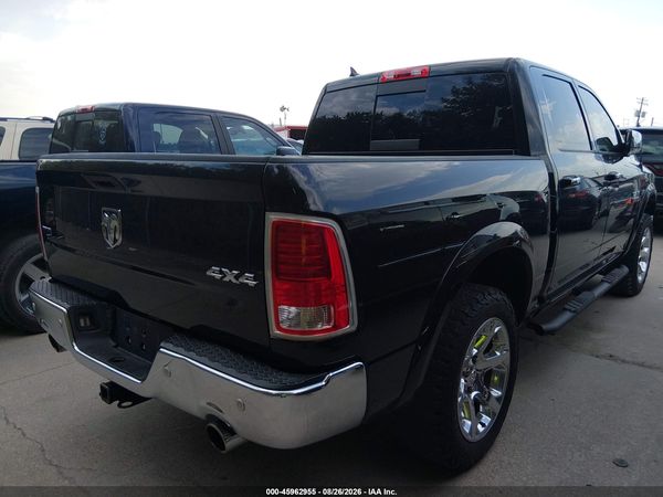 2017 RAM 1500 LARAMIE  4X4 5'7 BOX — I4