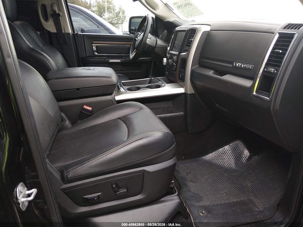 2017 RAM 1500 LARAMIE  4X4 5'7 BOX — I5